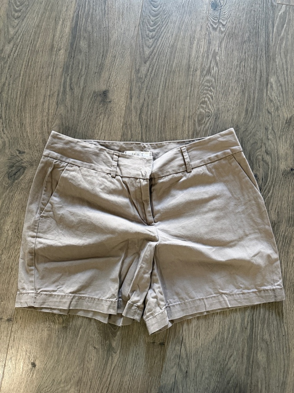 Ann Taylor Beige Tailored Chino Shorts